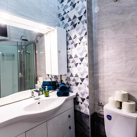 Apartament Diamond Lux - 4 Bedrooms 2 Bathrooms