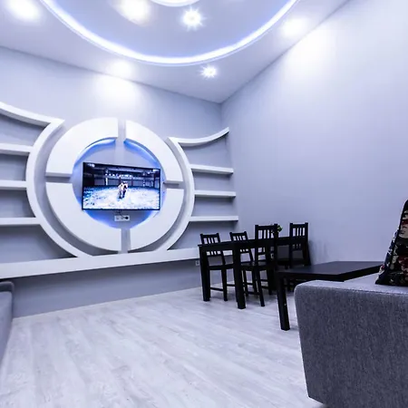 Apartment Diamond Lux - 4 Bedrooms 2 Bathrooms *